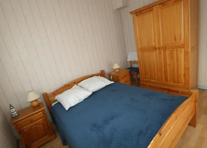 Hébergement de vacances Indépendante Avec Jardin Clos, Proche Et Commerces - Fr-1-22-303