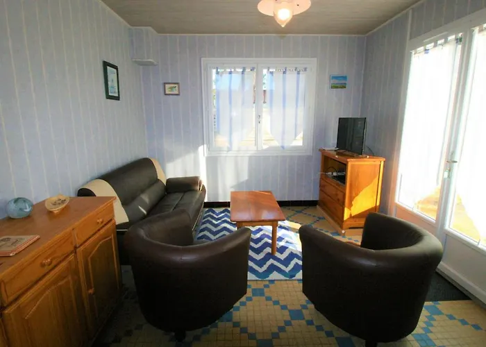 Indépendante Avec Jardin Clos, Proche Et Commerces - Fr-1-22-303